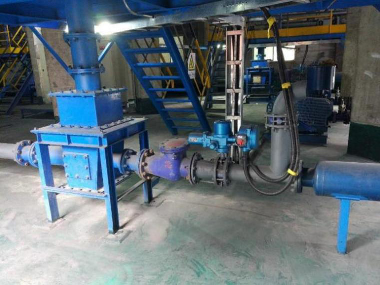 Pompe de transport pneumatique à jet basse pression